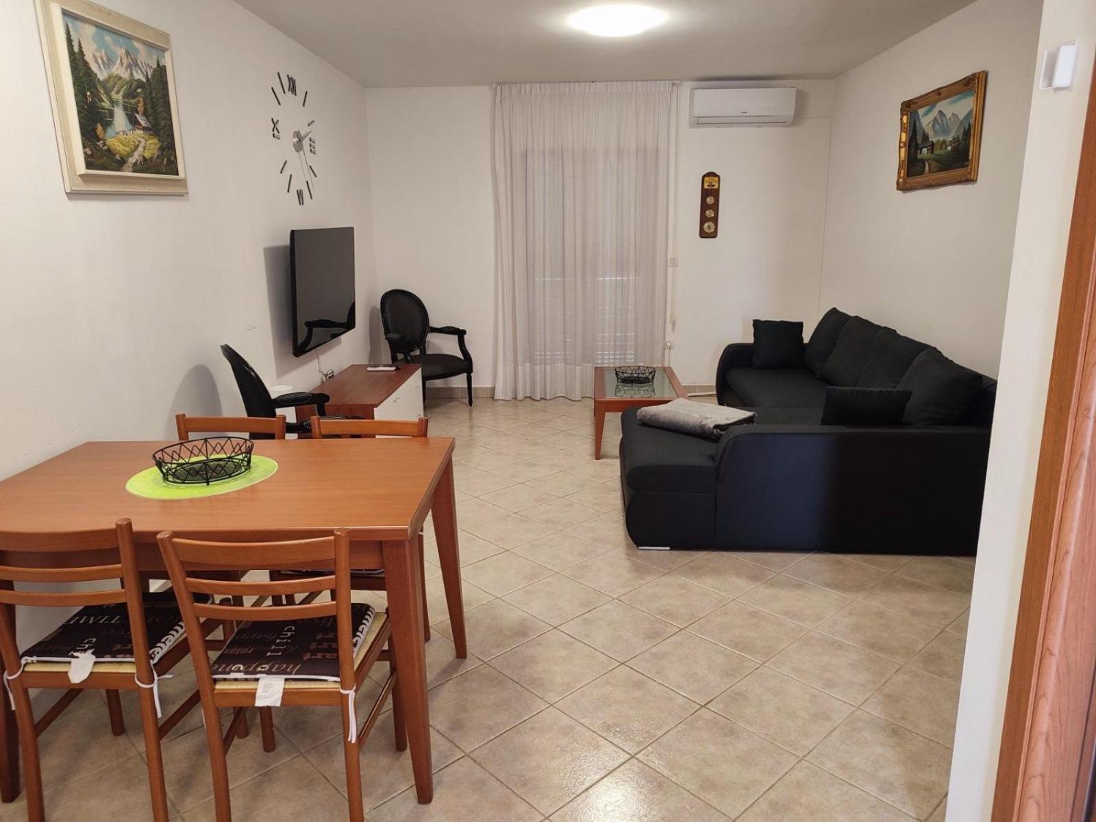 Fortuna Apartment Tar-Vabriga Екстериор снимка